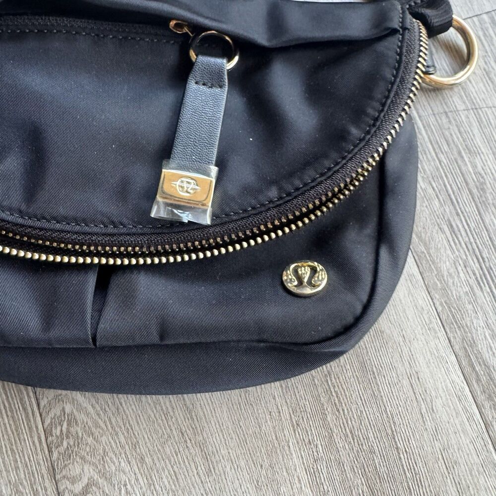 New Lululemon All Night Festival Micro Black Gold Athleisure Crossbody Belt Bag - Picture 12 of 15